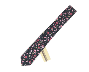 Urban-Peacock Men's Fashion Wedding Floral Slim Necktie: Black - Small Print