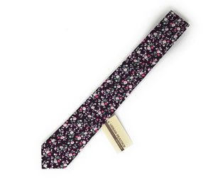 Urban-Peacock Men's Fashion Wedding Floral Slim Necktie: Plum - Small Print
