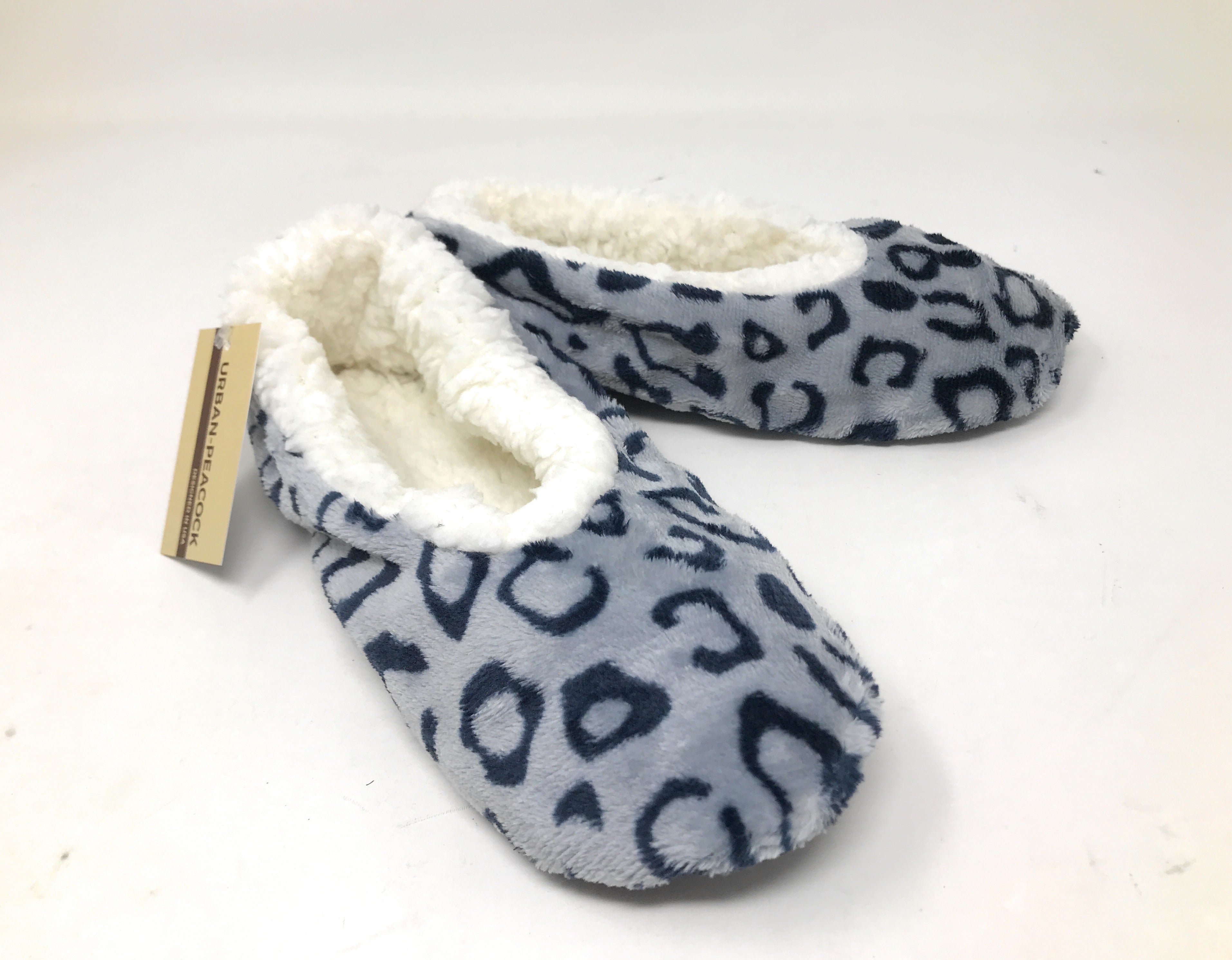 Women's Plush Fleece Lined Cozy Sherpa Gripper Slippers in Leopard Animal Print: Gray
