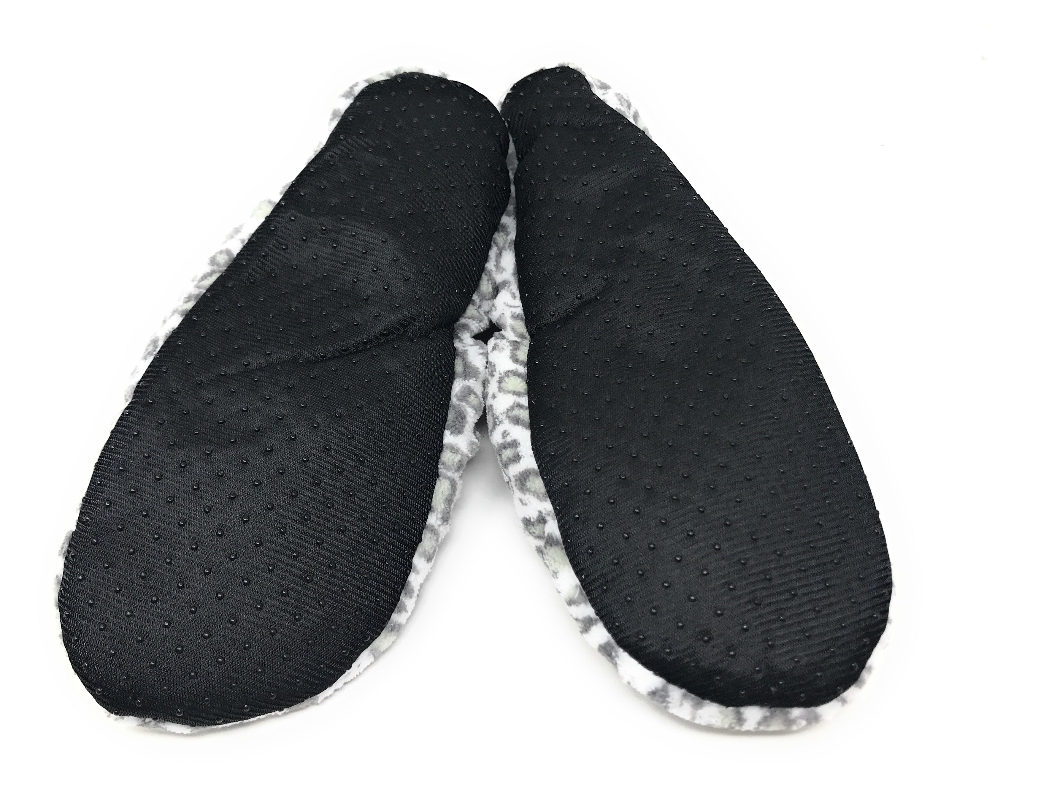 Women's Plush Fleece Lined Cozy Sherpa Gripper Slippers in Cheetah Animal Print: White with Gray