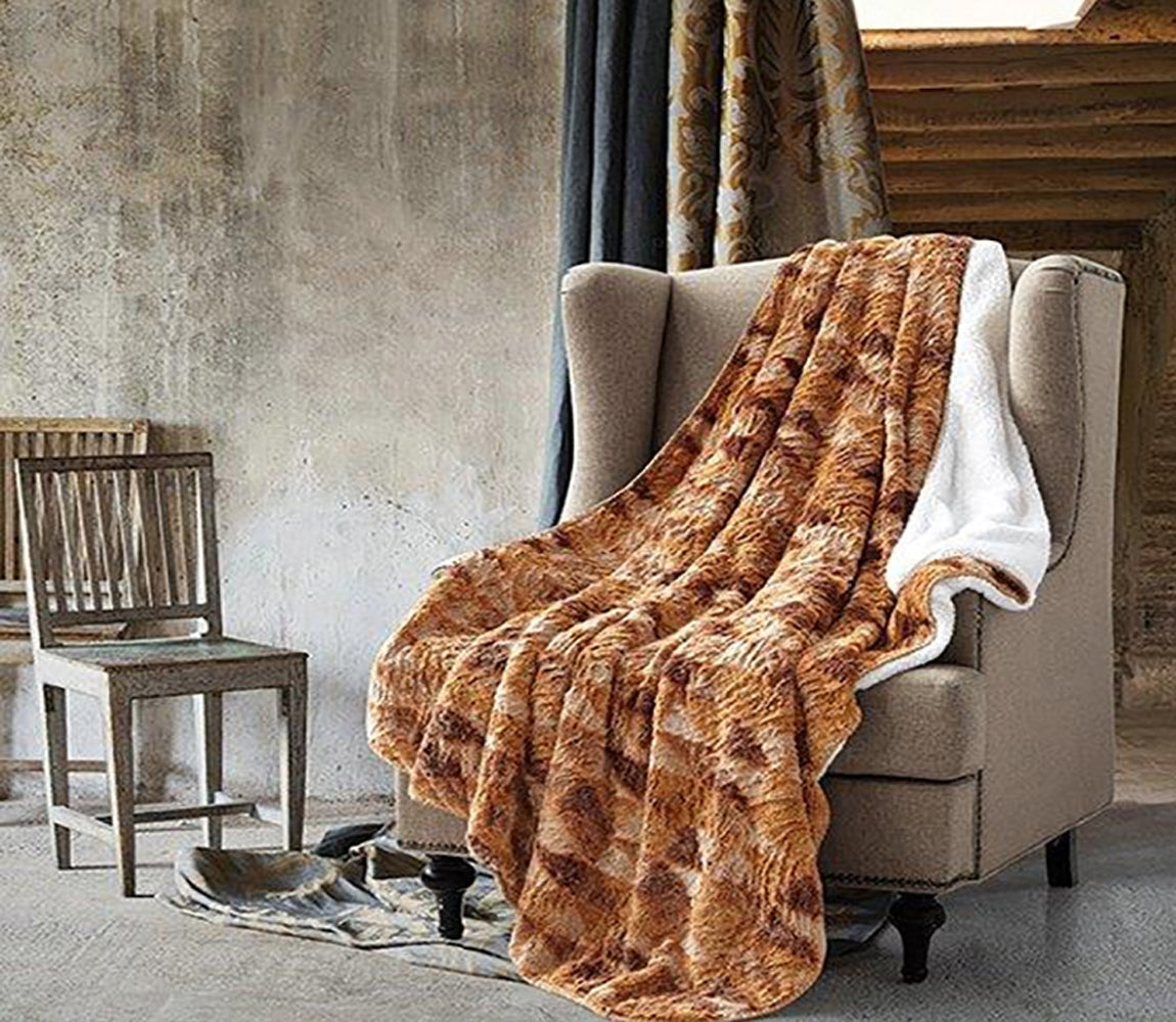 Regal Comfort Faux Fur Luxury Sherpa Throw Blanket in Autumn